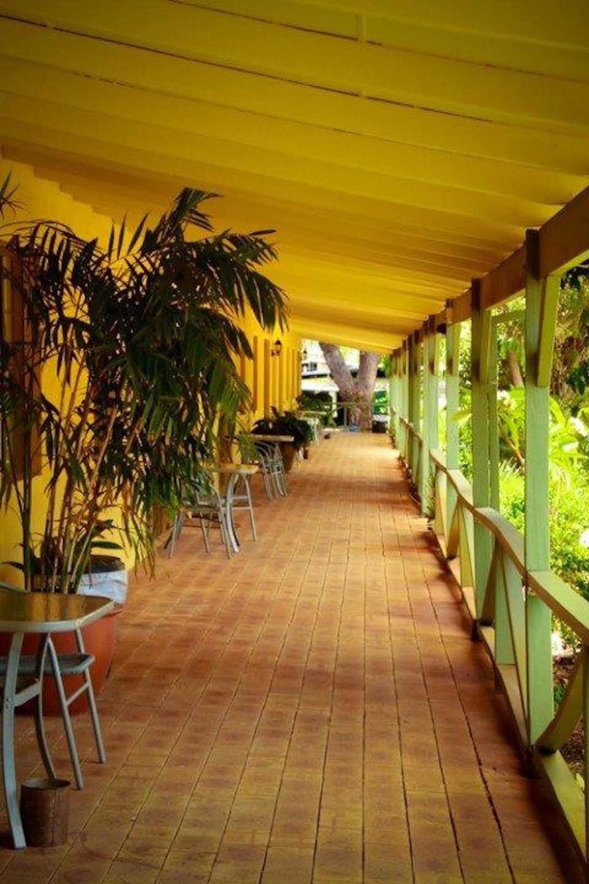 Ravenswood Hotel Екстер'єр фото